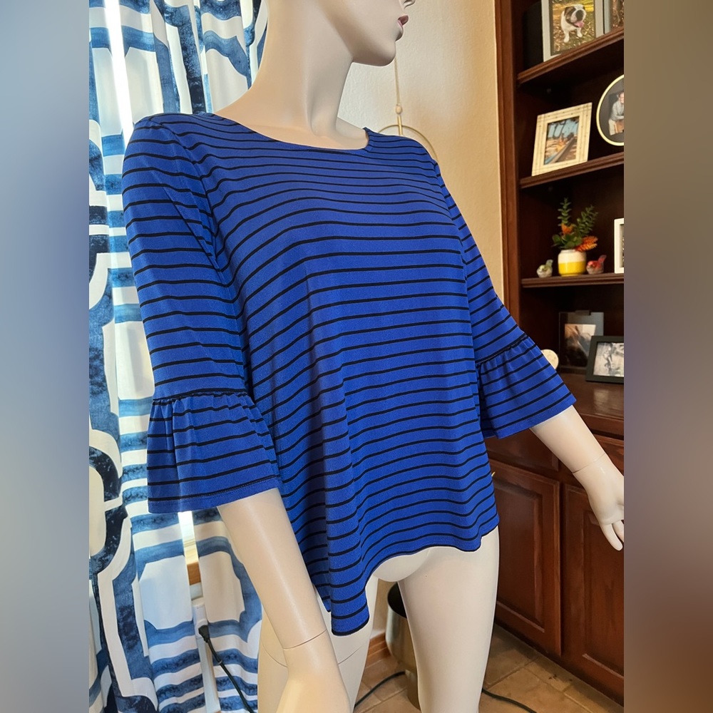 ELLE Blue and Black Stripe Bell Sleeve Top Size Large